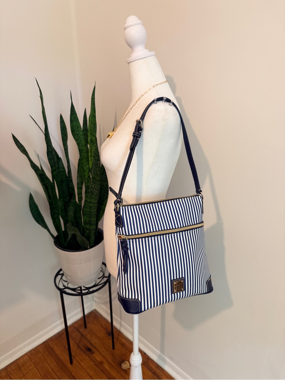 Dooney & Bourke | Nautical Navy and White Striped Crossbody - Picture 15 of 16